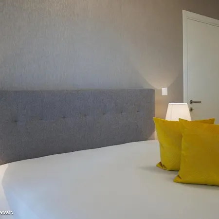 Sleeps 4 With Sea View *