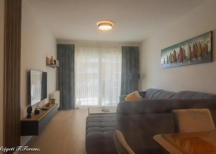 Apartman Sleeps 4 With Sea View Rijeka