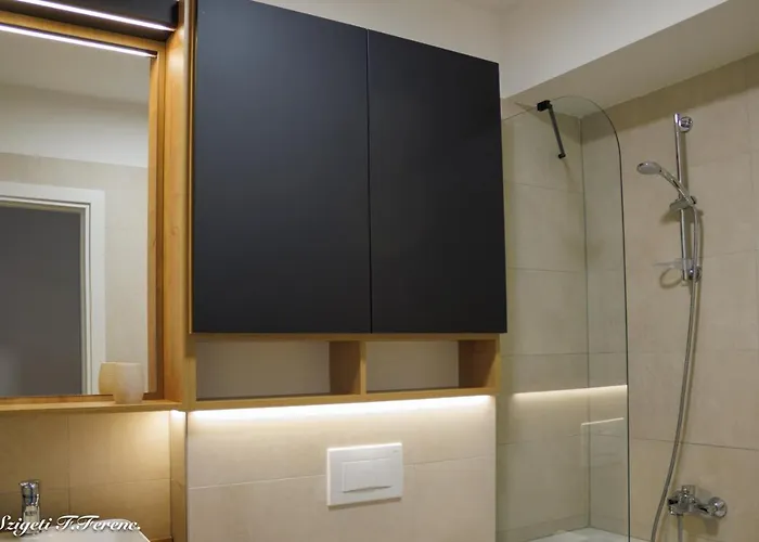 Sleeps 4 With Sea View